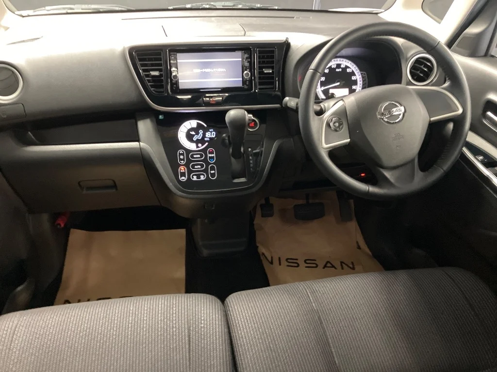 Nissan Dayz Roox B21A 2018